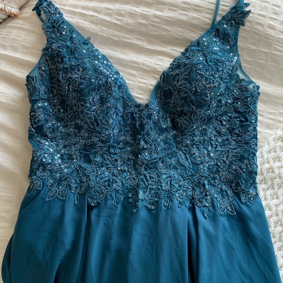 JJs House Dresses & Skirts - Prom dress with tags